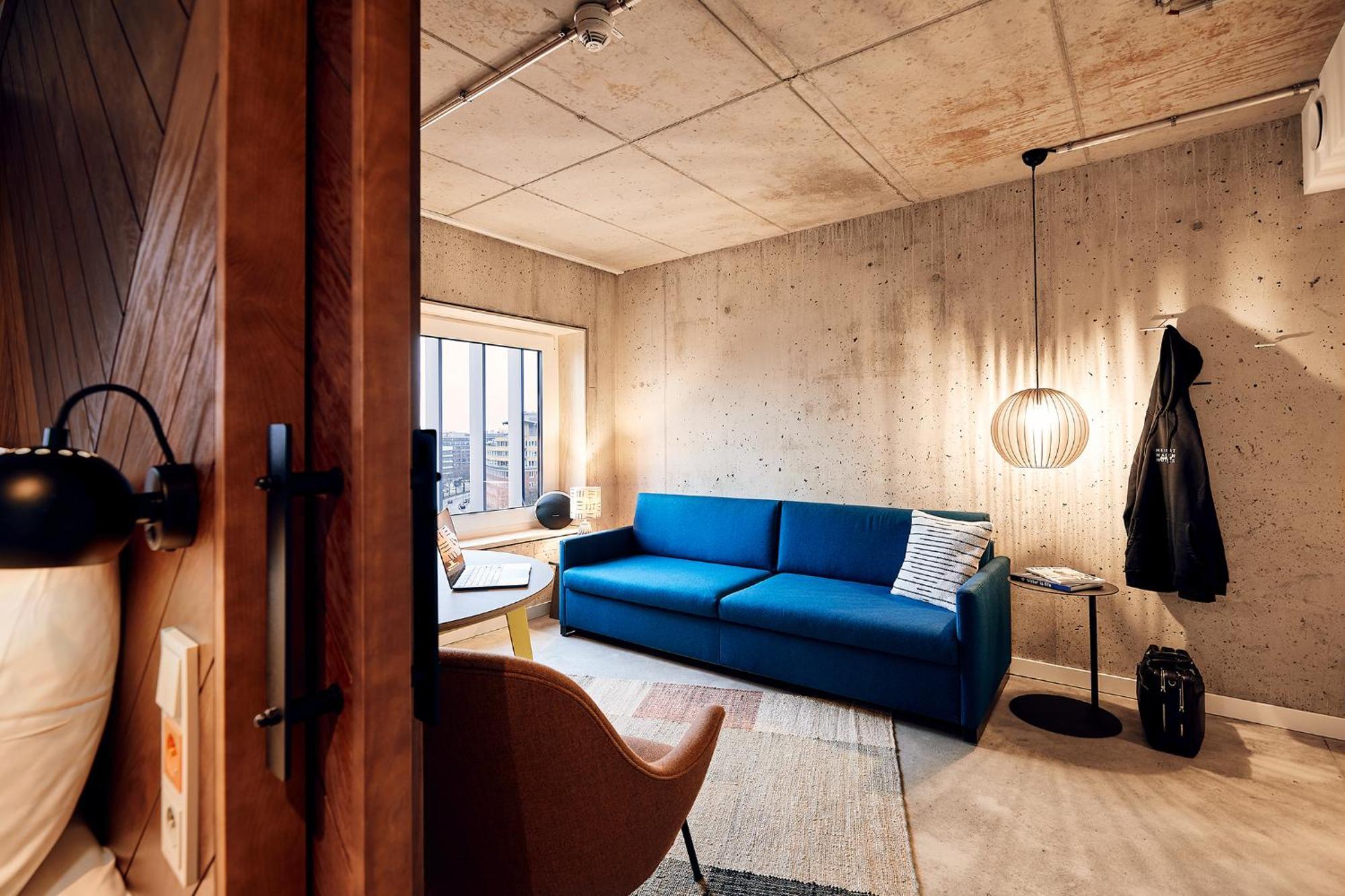 Studio with Sofa Bed